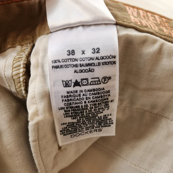 Dockers Alpha Slim Tapered Khakis Men's 38x32 - Picture 4 of 8